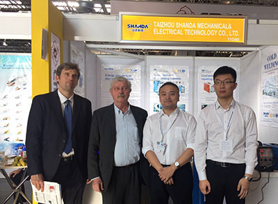 չ��(hu��)�F(xi��n)��(ch��ng)